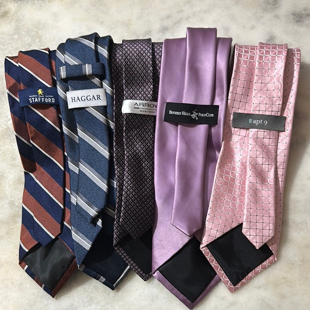 Stafford Striped Navy Tie